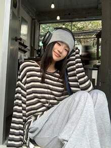 DAZY 女士宽松休闲条纹拼接长袖长款T恤，适合春秋季穿着 - 黑與白 - 查看 6