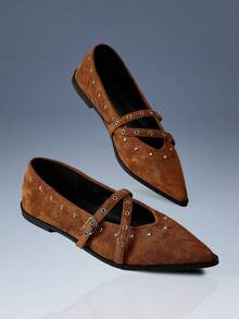 CUCCOO GRLICON Zapatos planos con puntera puntiaguda y decoración de remaches para mujer - Marrón - Ver 3