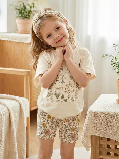 SHEIN Natural Series, Cute Floral Bohemian Style Graphic, Young Girl Casual Round Neck Short Sleeve T-Shirt And Leggings Set, Suitable For Spring/Summer Daily Wear, Home, Outing, Layering, Spring & Summer Outfits For Outing, Easy Comfort, Casual Wear, Stylish Kids, Baby & Kids Floral Graphic Clothes, Spring Vibes, Homecoming