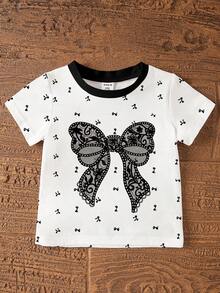 SHEIN 女婴两件套休闲套装，花卉蕾丝蝴蝶结印花圆领短袖T恤搭配黑色短裤，适合春夏季节、休闲穿着、户外、上学等场合。 - 彩色 - 查看 8