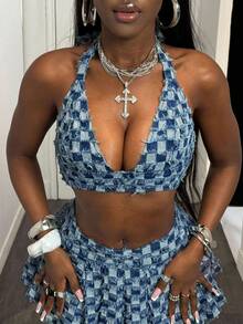 Slaydiva Top corto de halter de mezclilla para mujer, ajustado y sexy, color azul - Azul lavado oscuro - Ver 3