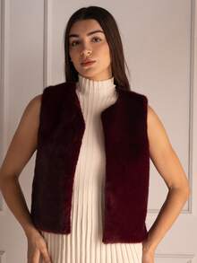 Andrea Bello Sleeveless Basic Outerwear, Elegant Fashion Faux Fur Coat In Fall/Winter - Burgundy - View 4