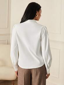 Lilora Blusa blanca elegante de manga larga con bordado de burbujas, adecuada para uso diario y viajes, estilo de "Old Money" de los años 2000, primavera, verano y vacaciones de San Valentín - Blanco - Ver 3