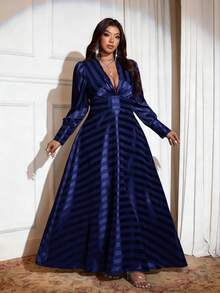 Viva Relle 大码优雅深V领收腰藏蓝色连衣裙 - 寶藍色 - 查看 1