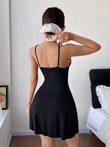 SHEIN Women's Sexy Bowknot Decor Hem Slit Contrast Trim Camisole Nightgown - Black - View 2