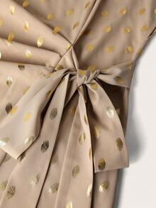 Ellevyn 大码女式金属波点蝙蝠袖系带腰身优雅衬衫，春假夏季度假优雅衬衫，情人节新年派对上衣 - 杏色 - 查看 9