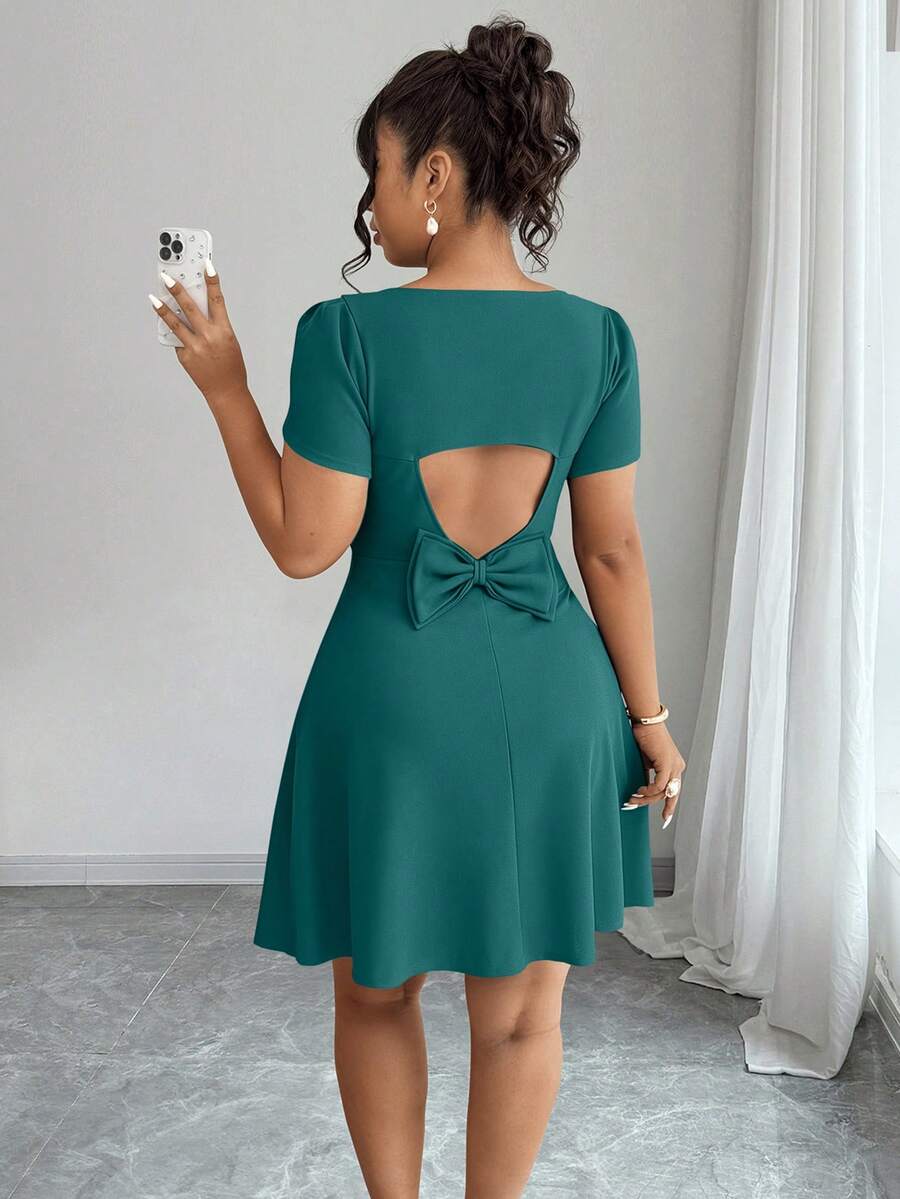 Elenzga Plus Size Solid Color Square Neck Raglan Short Sleeve Hollow Bow Decor Dress - Teal Blue - View 1