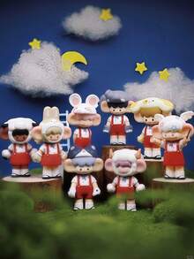 POKOJA LAND Boîte surprise (sans rembourrage en peluche), convient comme cadeau de fête pour les amis, boîte surprise de figurines d'animaux en costume de lucioles de la forêt nocturne - 14 modèles au total (12 réguliers + 2 cachés), jouets de collection en ABS avec accessoires de coiffure et de salopette pour animaux, cadeau réfléchi pour les amis et la famille, décoration unique pour les étagères/bureaux, ensemble de personnages thématiques de la forêt nocturne enchantée pour les collectionneurs de figurines - Tide play blind box - Voir 7