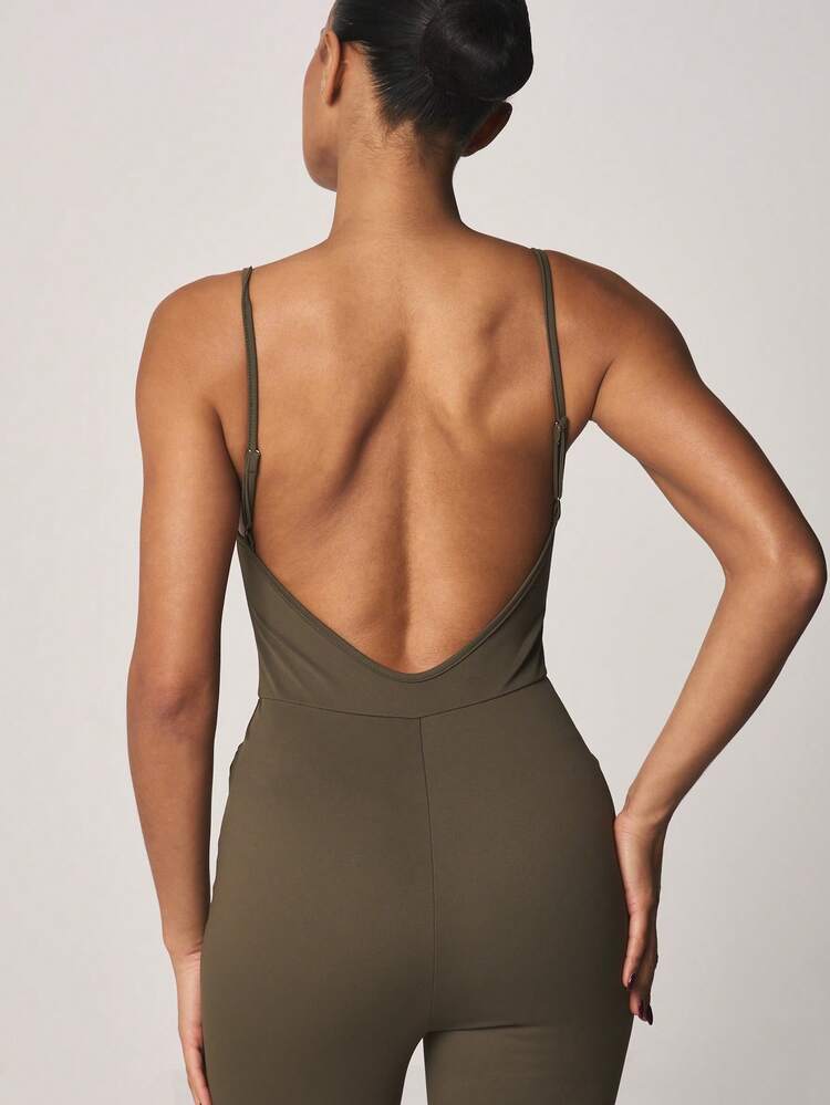 MISSGUIDED Mono de una pieza con escote de corazón, busto fruncido, espalda baja y pierna larga