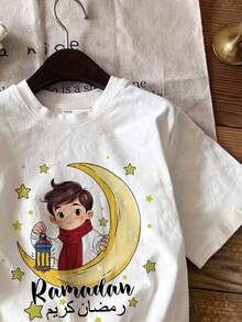 Tween Boy Casual Minimalist Cartoon Cute Star & Moon Element Print Arabic Style Short Sleeve Round Neck T-Shirt, Suitable For Summer - White - View 4
