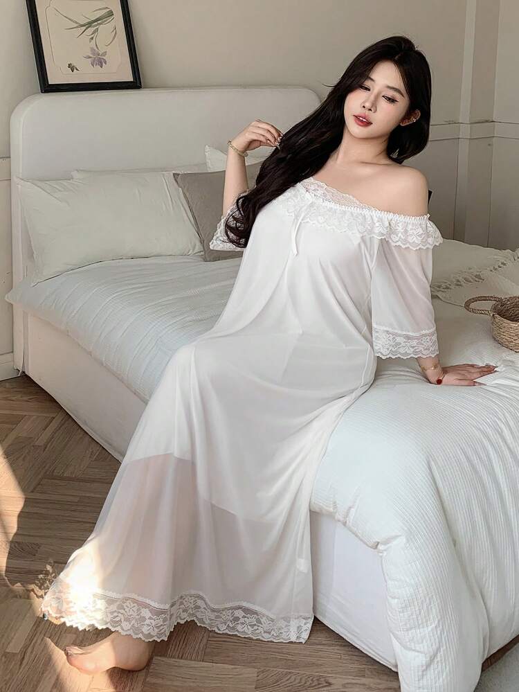Dazy Plus Mesh Contrast Lace Off-Shoulder Loose Sexy Long Nightgown