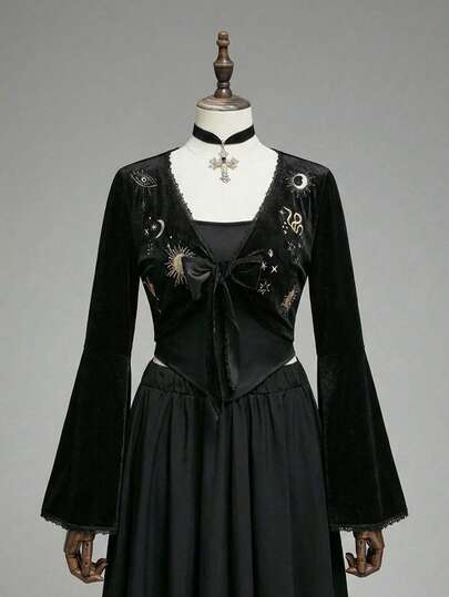 Hippie Plus Size Women Witch Moon & Star Embroidered Velvet Flare Sleeve Top