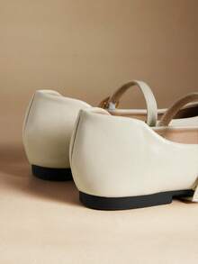 Rosivie Giày bệt kiểu retro với khóa cài trang trí, đa năng và thanh lịch, phù hợp cho mùa xuân/hè, màu xám. - Màu be - Xem 4