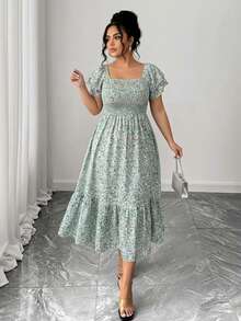 SHEIN Clasi 大码碎花荷叶边短袖褶皱连衣裙，圣诞节女士长款套装 - 綠色 - 查看 2