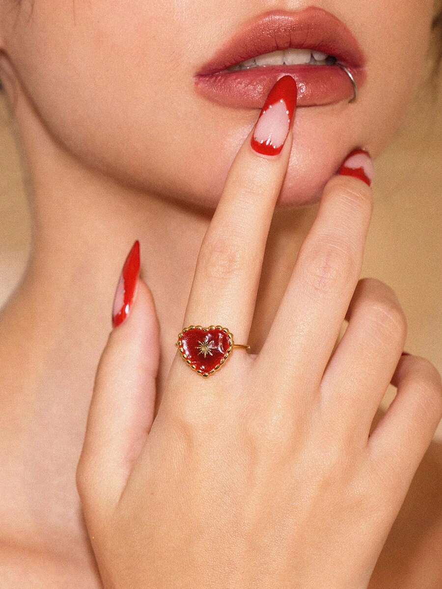 Glisma Women's Single Ring,Premium/Old Money/Classy,Sexy/Vintage,For Mom/Women/Girl/Mother,Summer/Beach/Prom/Party,18K Gold-Plated,Heart - Red - View 1