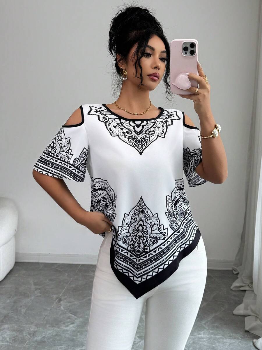 SHEIN Elenzya 优雅度假通勤黑白印花不对称下摆女士短袖衬衫 - 黑與白 - 查看 1