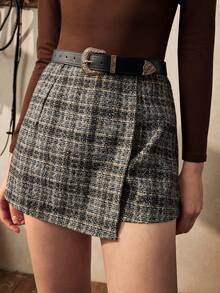 Zovinel Bộ đồ 2 món thanh lịch dành cho nữ, gồm áo liền quần cổ cao màu đen dệt kim và quần đùi ôm dáng kẻ caro kiểu Pháp cổ điển, điểm nhấn là thắt lưng đen, thích hợp cho mùa thu. - Cà phê nâu - Xem 6