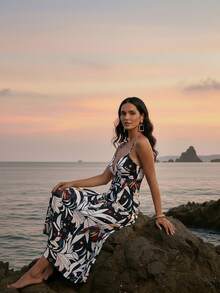 CAJUNI 女士休闲度假吊带无袖露肩露背黑色/白色/彩色鸟类印花V领长裙，适合约会、派对、外出等场合。 - 黑與白 - 查看 1