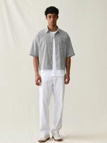 SWAVVY Áo sơ mi nam tay ngắn dáng rộng, kẻ sọc, thích hợp cho mùa xuân/hè. Áo sơ mi nam mùa hè, áo crop top nam, áo sơ mi tay ngắn nam, áo sơ mi kẻ sọc nam, áo sơ mi dáng rộng nam, áo sơ mi đi nghỉ mát nam, áo sơ mi dáng rộng nam, áo sơ mi tay ngắn nam, áo crop top nam, áo sơ mi mùa hè nam, áo sơ mi kẻ sọc nam. - Cà phê nâu - Xem 3