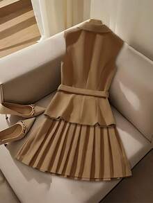 Franclia 两件套：高级西装背心和百褶裙