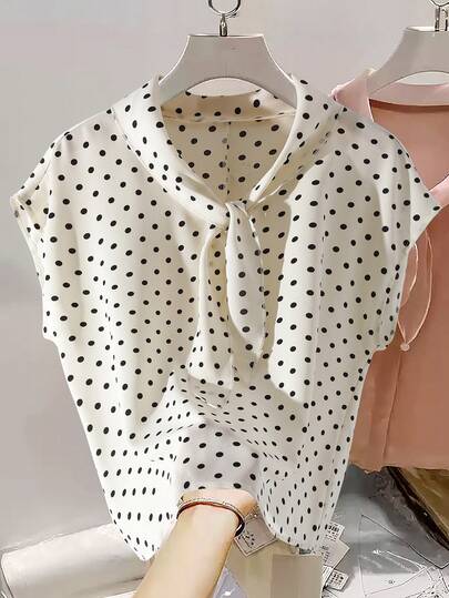 Franclia Women's Polka Dot Shirt With French Bow Tie Collar Design, Spring/Summer Elegant Women's Blouses