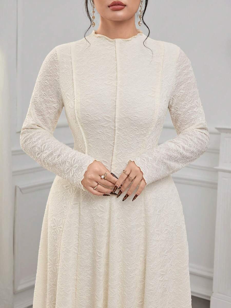 Feyla 大码优雅纯色提花连衣裙，适合派对穿着