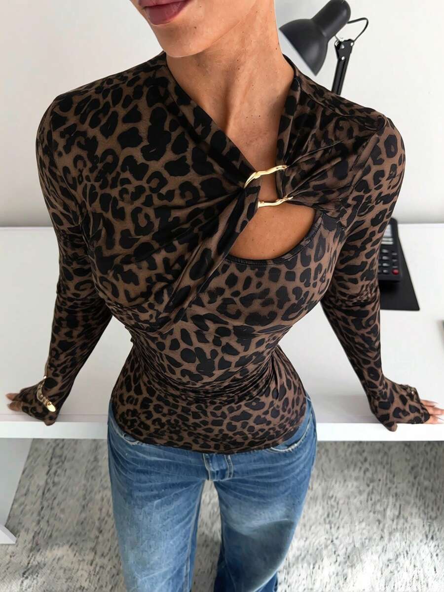 Siren Gaze 秋冬新款时尚豹纹金属纽扣修身女式T恤 - 棕色 - 查看 1