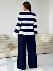 SHEIN EZwear Bộ đồ hai mảnh dành cho nữ cỡ lớn, màu xanh trắng kẻ sọc, cổ tròn, tay dài và quần dài, thích hợp mặc ở nhà vào mùa thu đông, thoải mái. - Màu xanh hải quân - Xem 2
