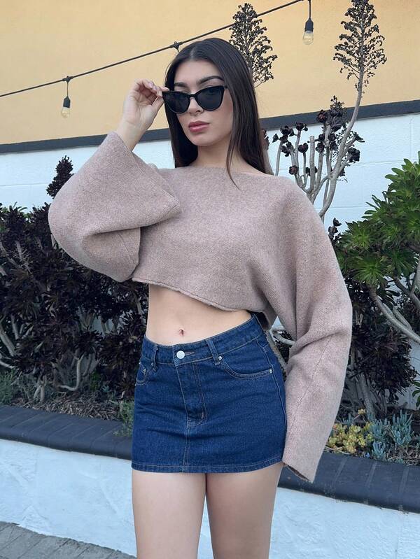 Andrea Bello 2025 New Fashion Loose Casual Minimalist One-Piece Design Knitted Cover Up Sweater Crop Sweater