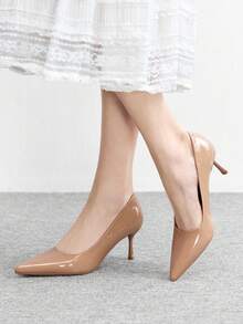 CUCCOO BIZCHIC 女士尖头细高跟酒红色高跟鞋，简约舒适，适合日常通勤、百搭的OL鞋，优雅时尚性感，适合工作、派对、宴会和圣诞节等场合。 - 鏡面杏92 - 查看 3