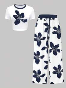 EMERY ROSE Fitted Short Round Neck Raglan Short Sleeve T-Shirt + Straight Leg Pants With Side Pockets - Multicolor - View 3