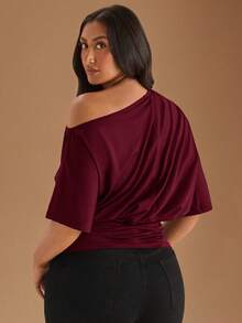 SHEIN BAE Black Casual Slash Shoulder Asymmetrical T-Shirt, Versatile For Daily Wear, Dating, Afternoon Tea, Hanging Out With Friends, All-Matching Occasions - Burgundy - View 2