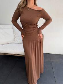 Jeta Ari 2pcs/Set Spring & Autumn Back To School New Brown Elastic Striped Relaxed Fit Oblique Shoulder Pleated Slim Long Sleeve T-Shirt + High Waist Pleated Flared Skirt Fall Cloth For Women - Brown - View 3