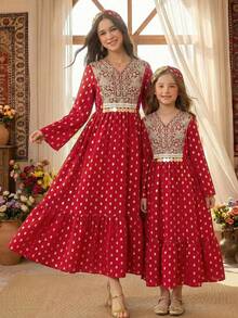 SHEIN 优雅长袍，喇叭形下摆，金色波点图案，刺绣领口，金属饰边，时尚舒适，适合外出、聚会、度假等场合。 - 紅色 - 查看 8