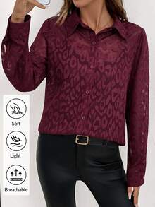 SHEIN Clasi Áo sơ mi nữ dài tay bằng vải chiffon họa tiết da báo thanh lịch, nhẹ nhàng, phù hợp cho đi làm, công sở và nhiều dịp khác, thích hợp cho ngày Valentine mùa xuân/hè. - Màu Đỏ Sâu - Xem 8