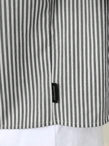 SWAVVY Áo sơ mi nam tay ngắn dáng rộng, kẻ sọc, thích hợp cho mùa xuân/hè. Áo sơ mi nam mùa hè, áo crop top nam, áo sơ mi tay ngắn nam, áo sơ mi kẻ sọc nam, áo sơ mi dáng rộng nam, áo sơ mi đi nghỉ mát nam, áo sơ mi dáng rộng nam, áo sơ mi tay ngắn nam, áo crop top nam, áo sơ mi mùa hè nam, áo sơ mi kẻ sọc nam. - Cà phê nâu - Xem 5