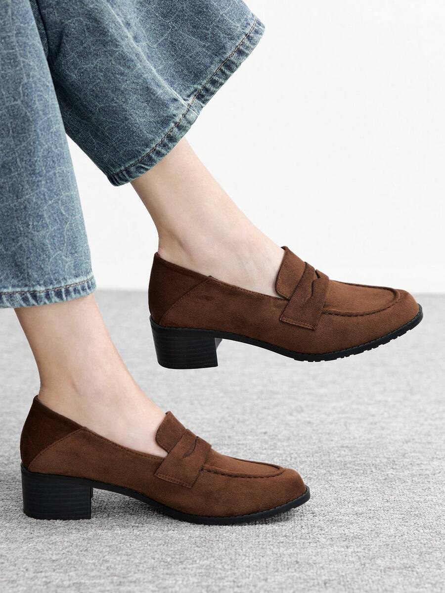 CUCCOO BIZCHIC Zapatos de suela blanda con punta cuadrada pequeña y sin cordones, estilo retro para otoño e invierno, ideales para el uso diario - Marrón - Ver 1