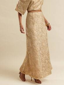 SHEIN BAE Gold Lace Low Waist Extra Long Mermaid Skirt, Gold Skirt, Summer Skirt, Suitable For Nightclub Party, Outing, Autumn Women's Wear, Retro Luxury, Work/Office, Business Casual Occasions, Gold Lace Skirt, Vintage Elegant - Gold - View 3