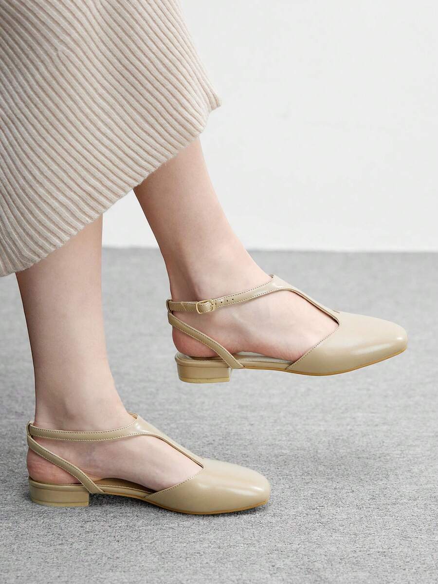 CUCCOO BIZCHIC Giày lười nữ kiểu dáng casual có khóa cài, thích hợp cho việc đi lại hàng ngày. - Màu be - Xem 1