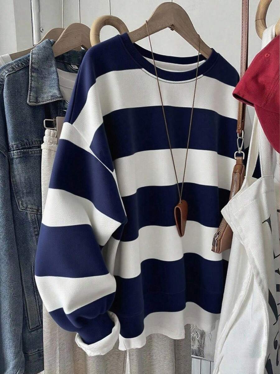 SHEIN 韩版时尚百搭彩色条纹图案卫衣,适合外套、摄影、露营、秋季、冬季、返校季穿着,大码女款常规圆领 - 彩色 - 查看 1