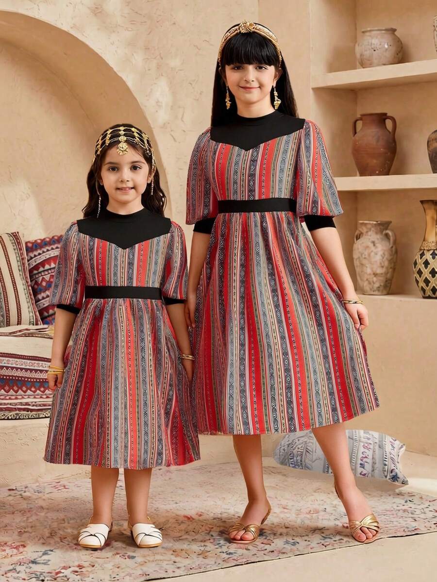 SHEIN Vestido para rapariga tween estilo boémio com gola alta, mangas pétala e riscas - Preto - Ver 1