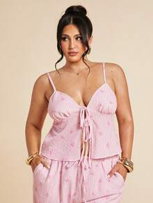 SHEIN BAE 大码女装春夏粉色休闲日常通勤系带蝴蝶结印花吊带背心，海边度假