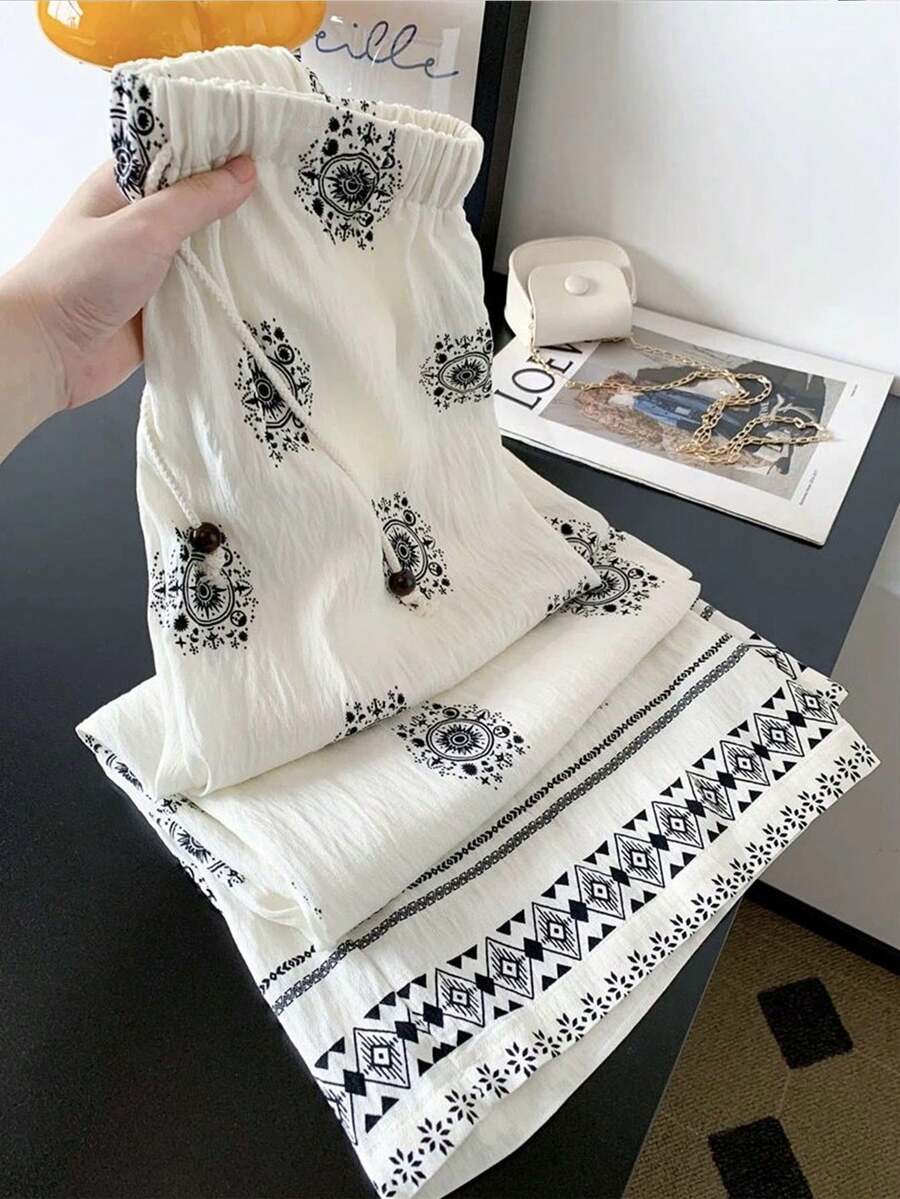 Franclia Women's Retro Print White Pants, Suitable For Vacation And Travel - White - View 1