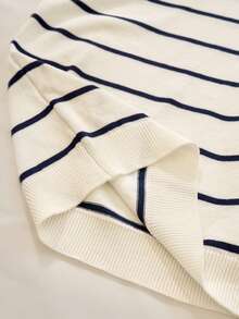 Manfinity CityGents Men's Striped Polo Collar Short Sleeve Casual Commuter Knit Top Men Stripe T Shirt College Style Pattern Polo Men Striped Polo Men Men Buttoned Knitted Polo Summer Wear For Men Men Stripe Polo Men Short Sleeve Polo