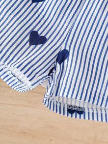 SHEIN 女婴条纹爱心图案肩带休闲荷叶边下摆夏季T恤套装 - 藍色 - 查看 8