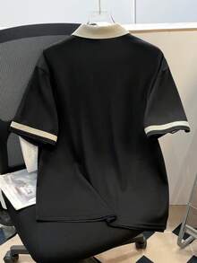 SHEIN 青少年男童撞色领校服字母印花休闲学院风舒适时尚实用百搭可爱柔软T恤，适合日常、上学、旅行、运动等场合。 - 黑色 - 查看 2
