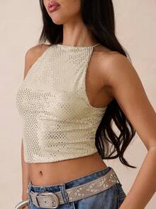 SHEIN Glamour Camiseta sin espalda con diseño de cruce y cuello halter con lentejuelas de unicolor, adecuada para conciertos y fiestas - Beis - Ver 6