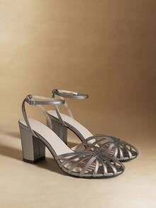 Rosivie Giày sandal cao gót nữ mũi tròn, gót dày, màu cà phê, có khóa cài, kiểu dáng rỗng, đan lát thanh lịch. - Xám - Xem 5