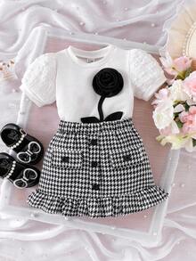 SHEIN Playful Pals 女童象牙色针织泡泡袖碎花上衣和千鸟格半裙两件套，优雅时尚夏季套装 - 粉色 - 查看 4