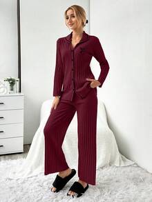 EURMUSE 2pcs/Set Contrast Color Stitching Slogan Print Ribbed Pajama Set - Burgundy - View 3